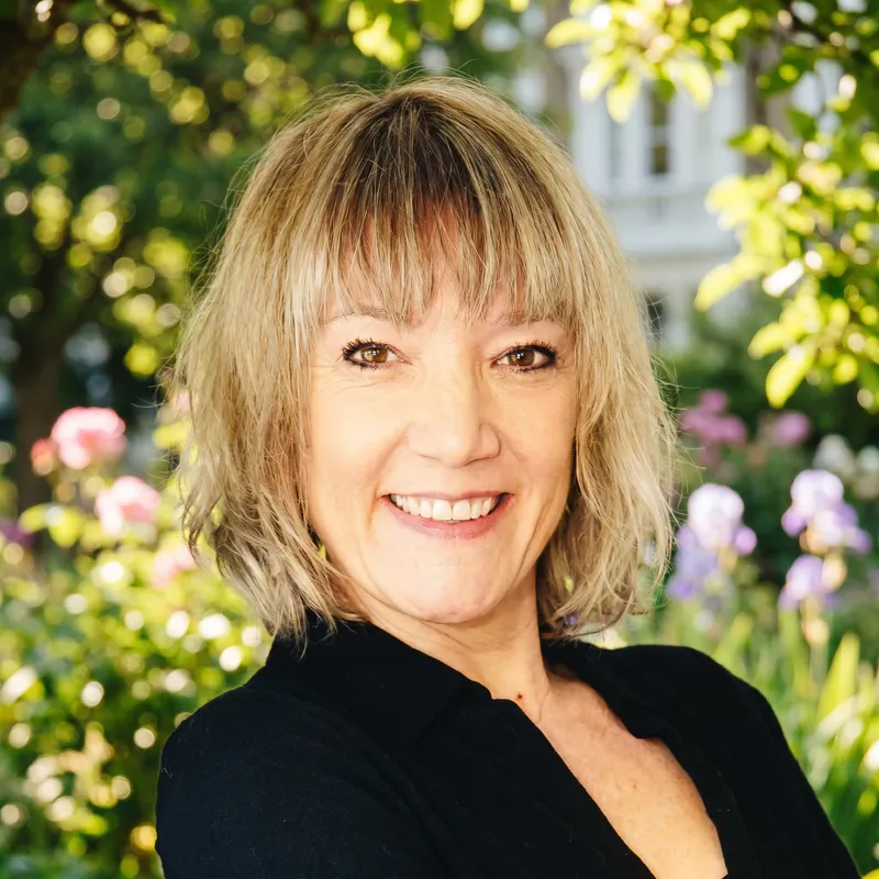 Sophie VANHOVE